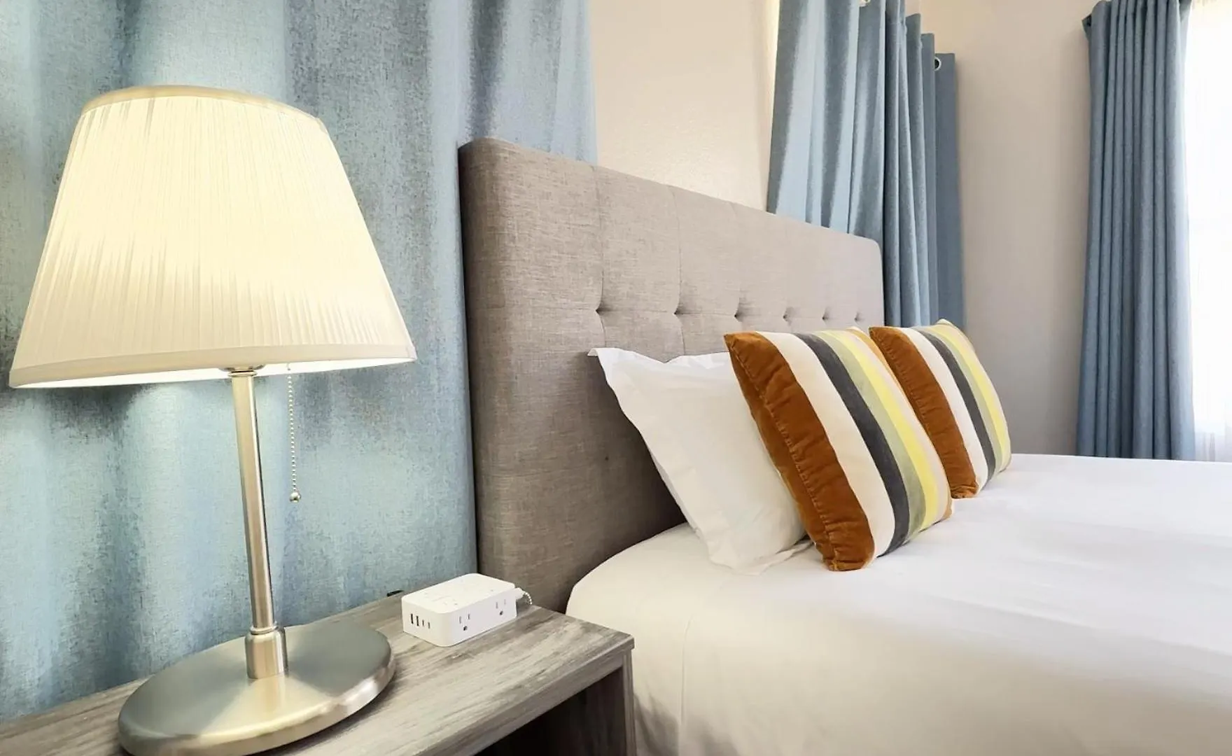 Pool House Newly Remodeled 3Bed 3Bath Near Dt Summerlin And Red Rock Лас-Вегас Вилла