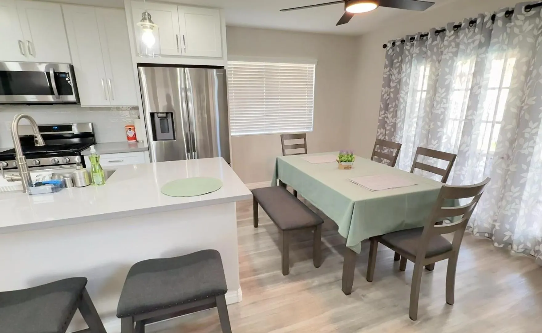 Pool House Newly Remodeled 3Bed 3Bath Near Dt Summerlin And Red Rock Лас-Вегас 0*,